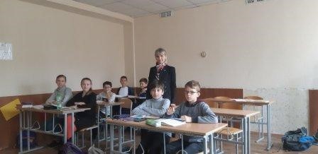 23.10.2019 р.  проф. робота серед учнів 7-А класу ЗОШ № 162