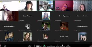 25 листопада 2024 року здобувачі вищої освіти першого курсу спеціальності «226 Фармація, промислова фармація» освітньої програми «Фармація», другого курсу спеціальності  227 «Терапія та реабілітація» освітньої програми «Фізична терапія», третього курсу спеціальності 073 «Менеджмент» освітньої програми «Менеджмент» та четвертого курсу спеціальності 075 «Маркетинг» освітньої програми «Маркетинг» мали можливість познайомитися з цікавим досвідом застосування технологій тімбілдінгу в провідній оптовій фармацевтичній компанії