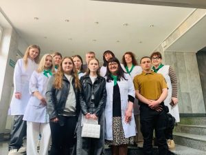 On April 26, 2025, associate professors of the Department of Management, Marketing and Quality Assurance in Pharmacy, Anna Babicheva and Natalia Malininа, took part in the Open Day of the National Pharmaceutical University and had the honor of presenting the educational program "Pharmacy"
